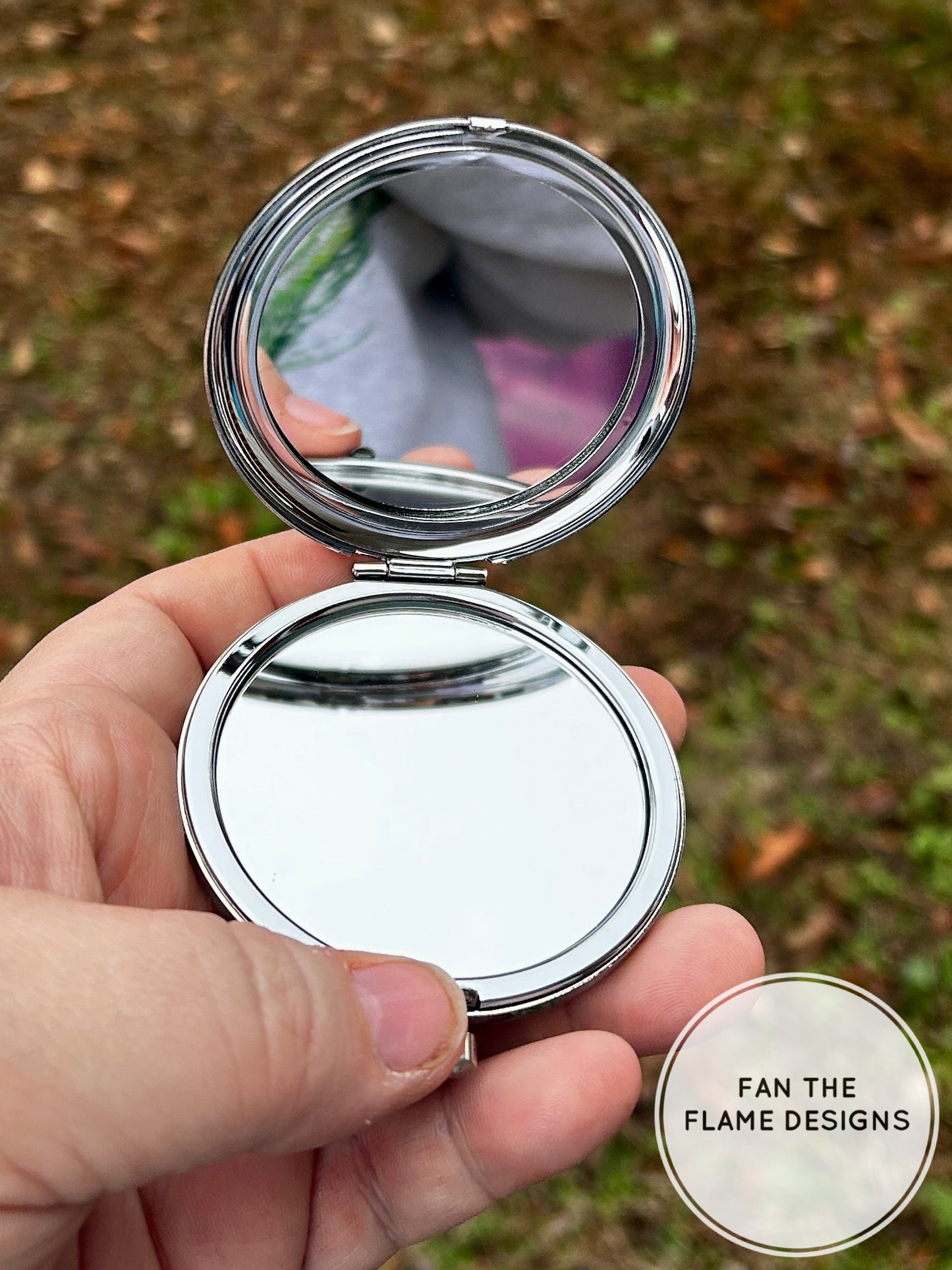 Engraved Mirror Compact