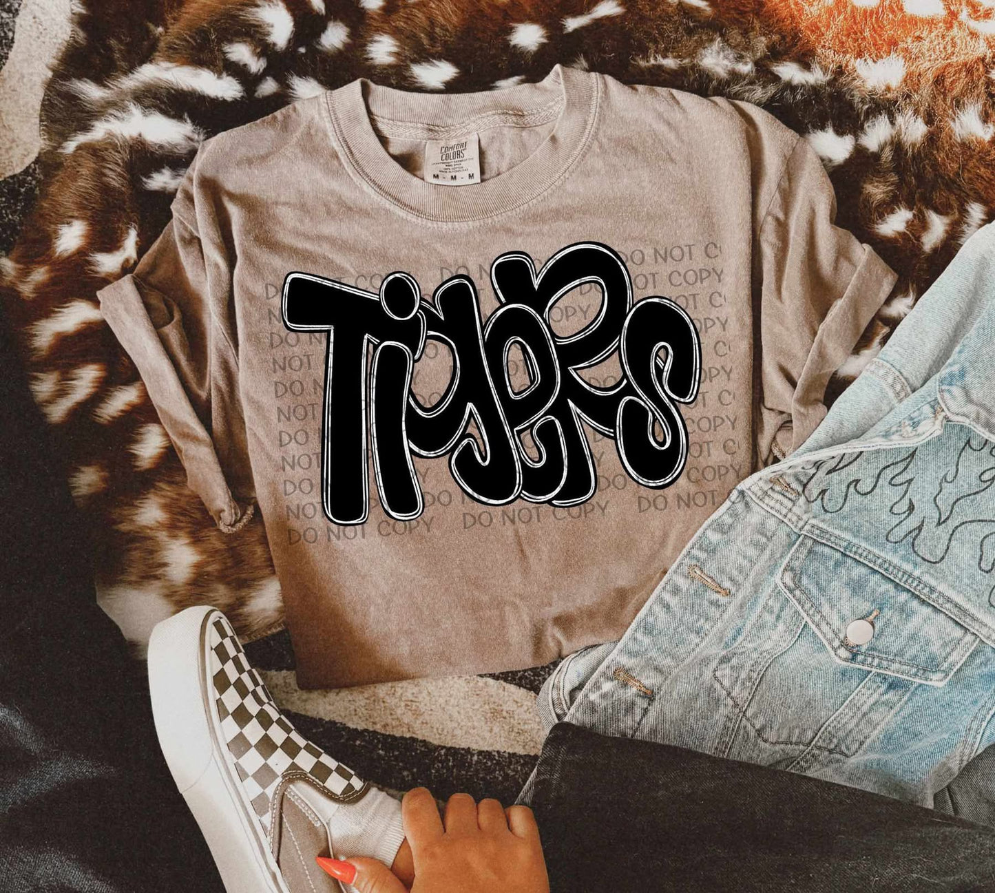 Handwritten Mascots tee/sweatshirt