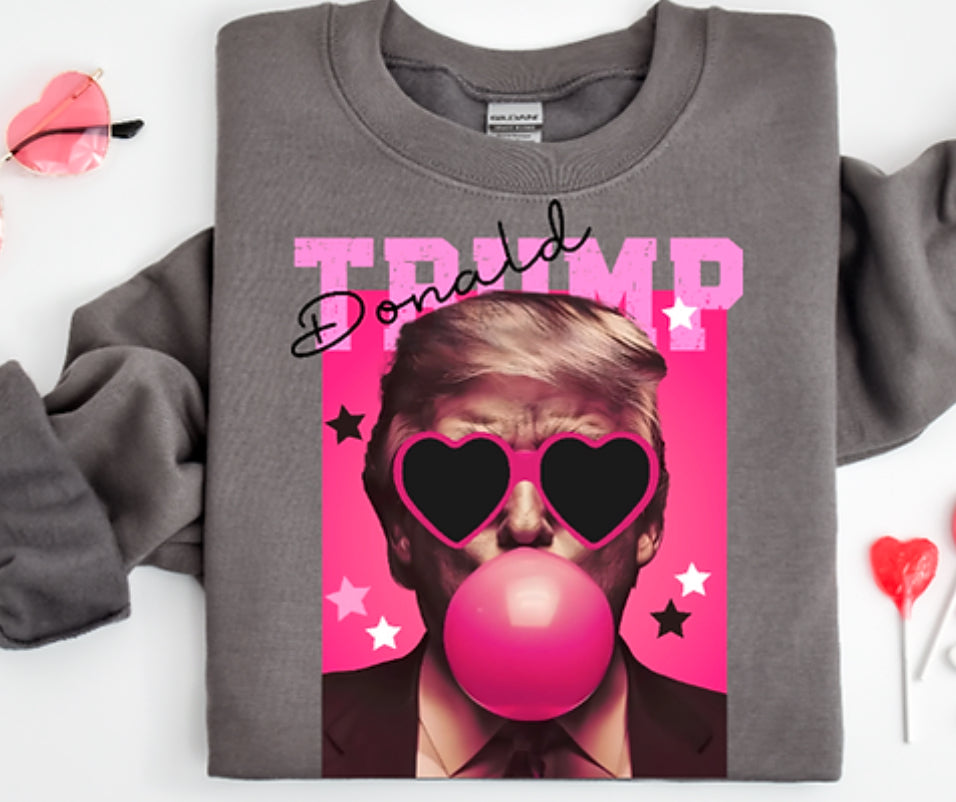 Trump heart glasses tee/sweatshirt
