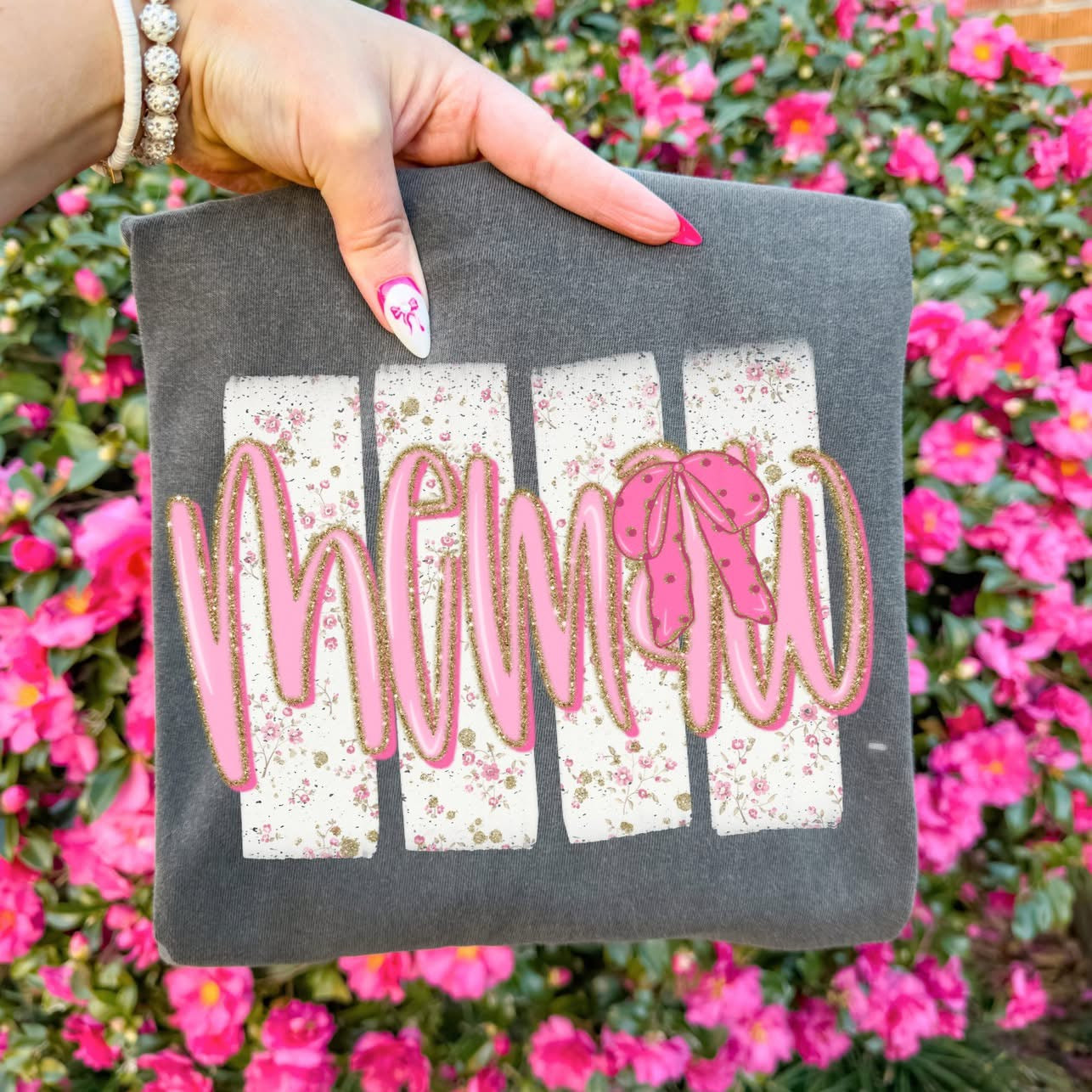 Floral Distressed Stripes Names with Glitter & Bow Coquette