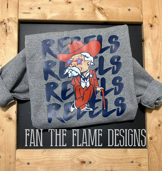 Rebels Repeat tee/sweatshirt