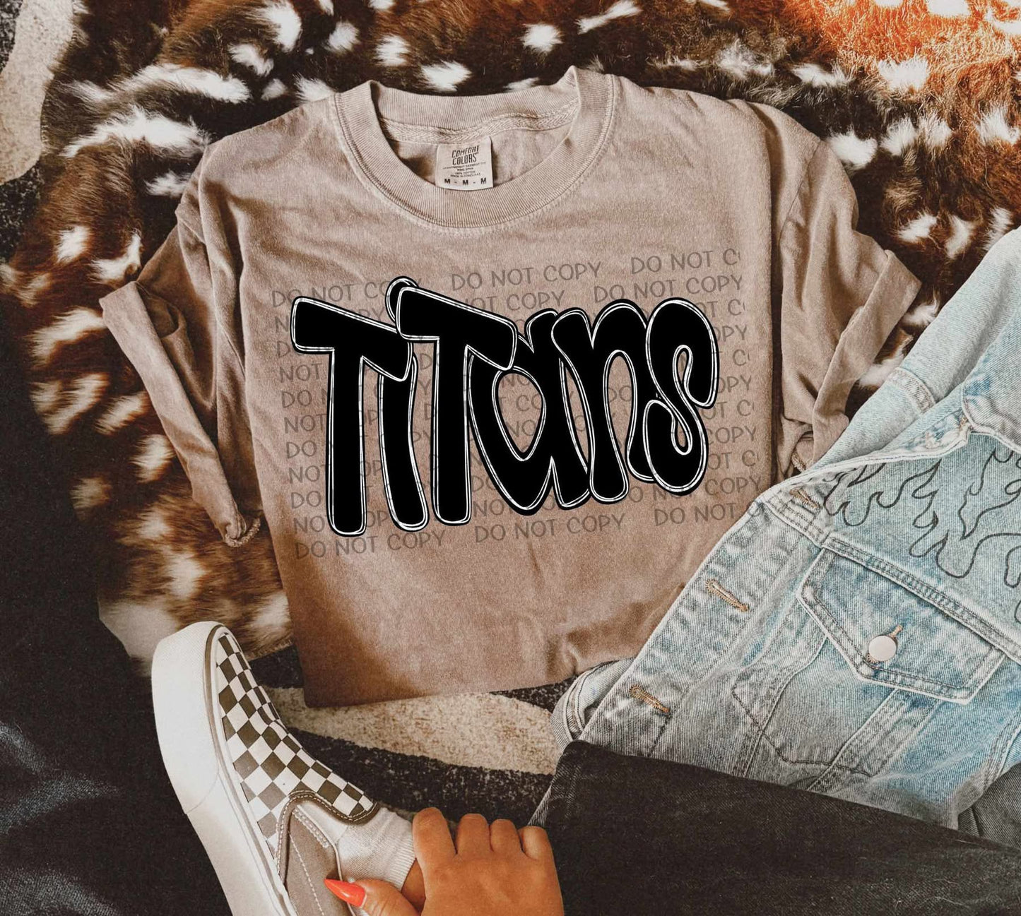 Handwritten Mascots tee/sweatshirt