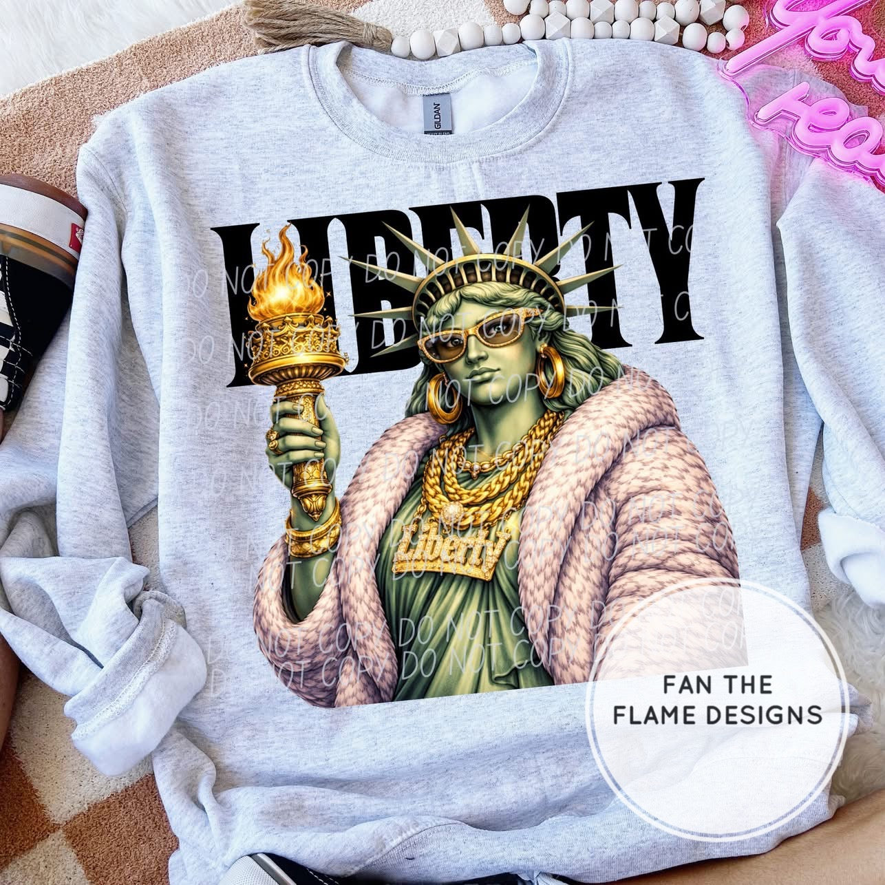 Lady Liberty Big Pimpin’ Style
