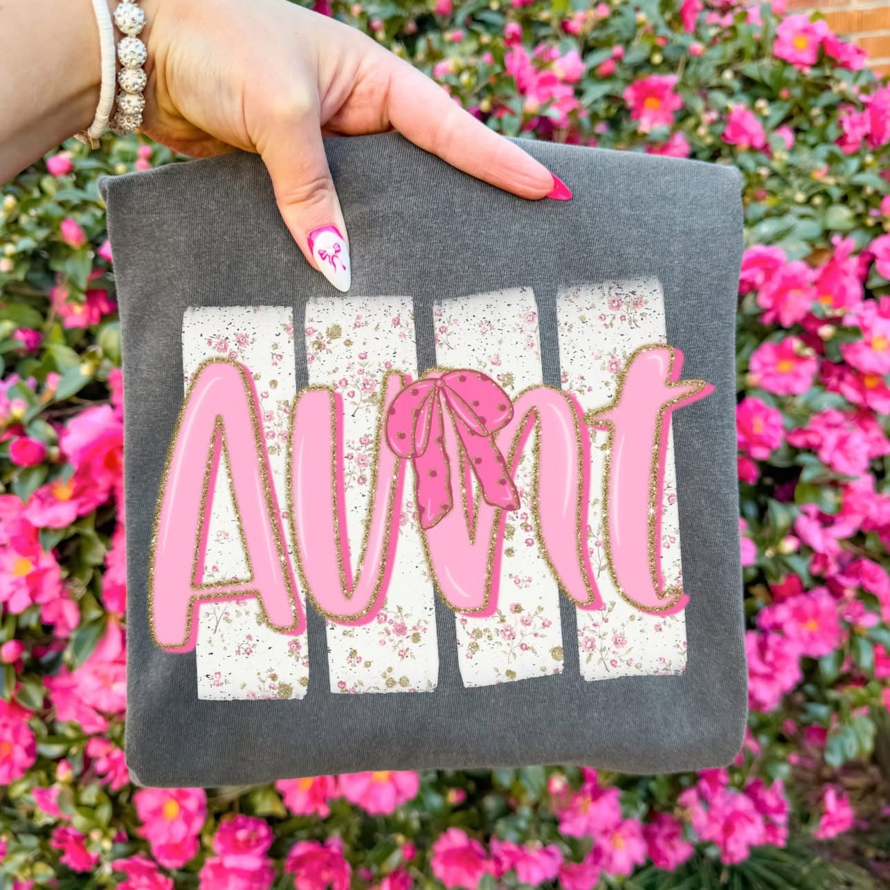 Floral Distressed Stripes Names with Glitter & Bow Coquette