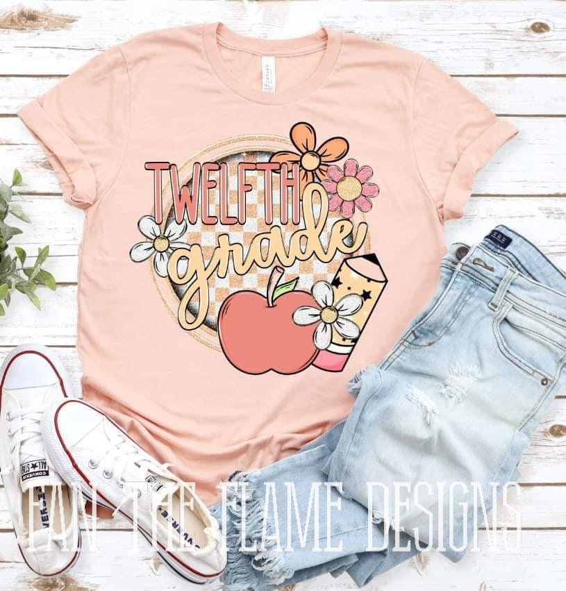 Grade Level circle Apple Pencil tee/sweatshirt