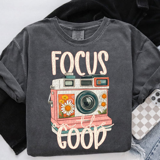 Focus on the Good Short/Long/Sweatshirt