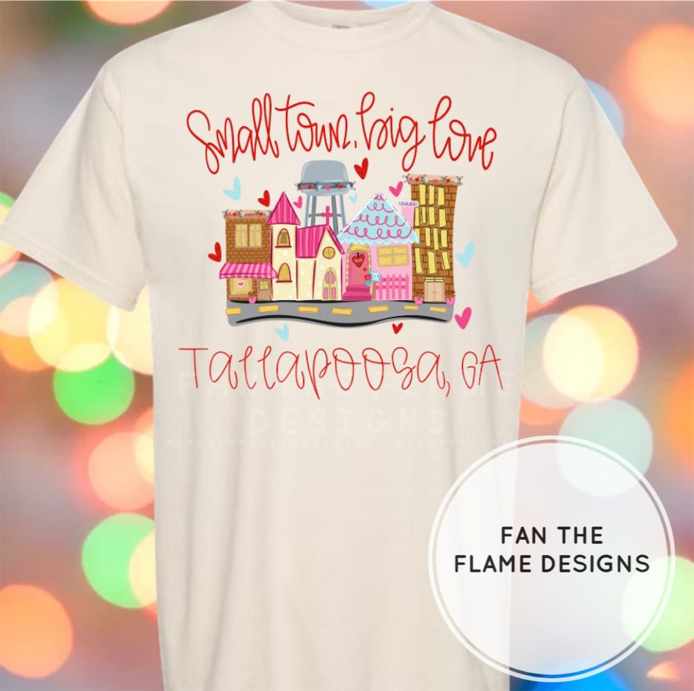 Small Town, Big Love Short/Long/Sweatshirt