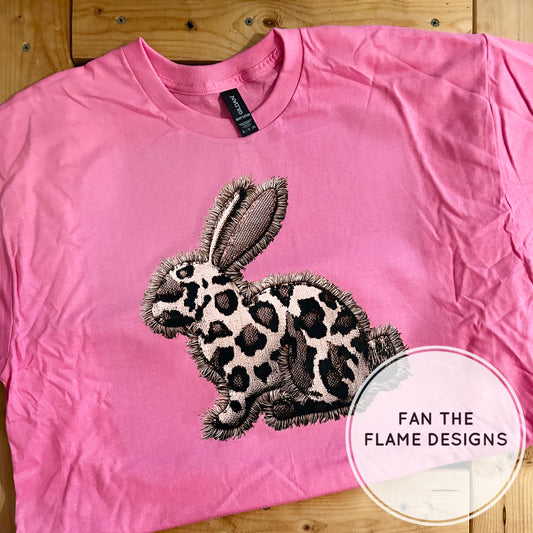 Leopard faux yarn bunny Short Sleeve