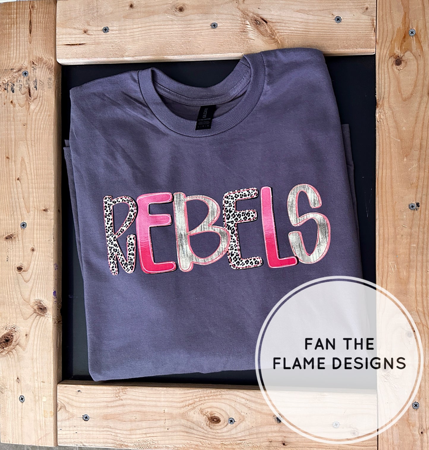 Rebels Gold Foil Short/Long/Sweatshirt