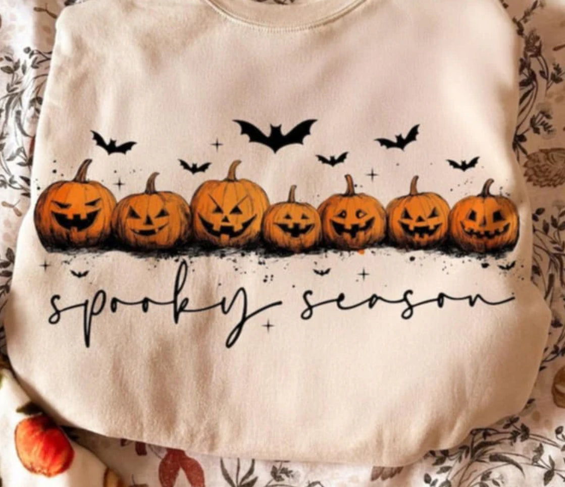 Spooky Season w/ seven pumpkins Tee/Sweatshirt
