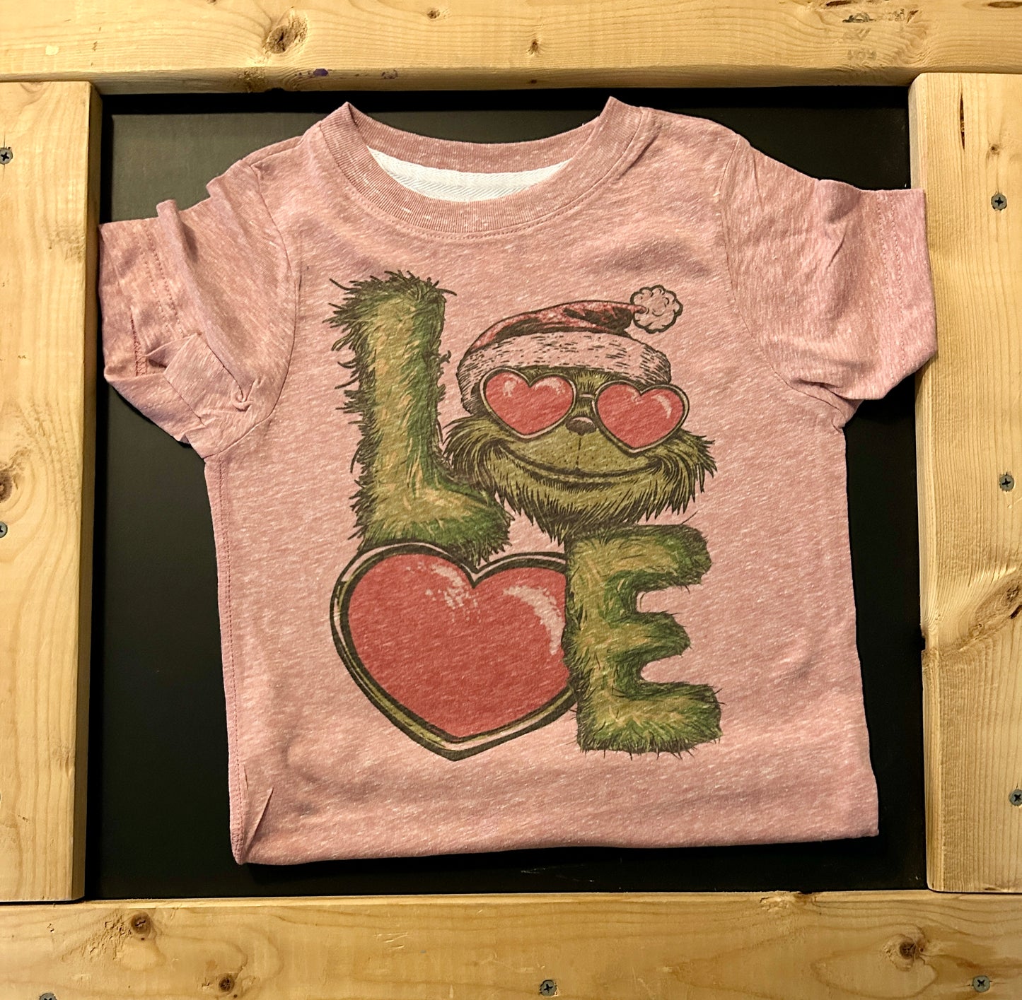 Grinch Love tee