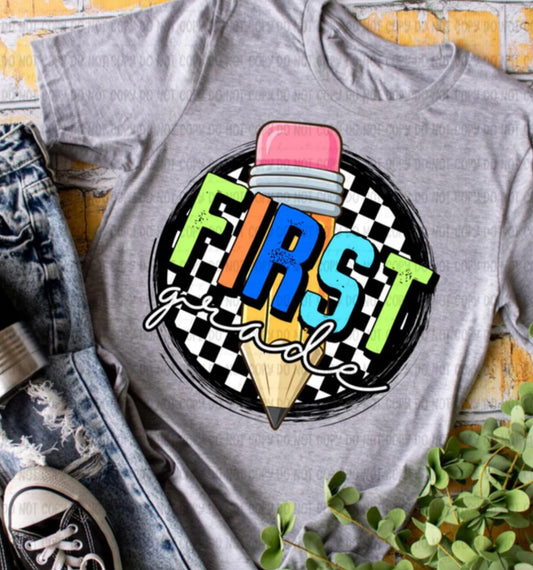 First grade retro circle Tee/Sweatshirt