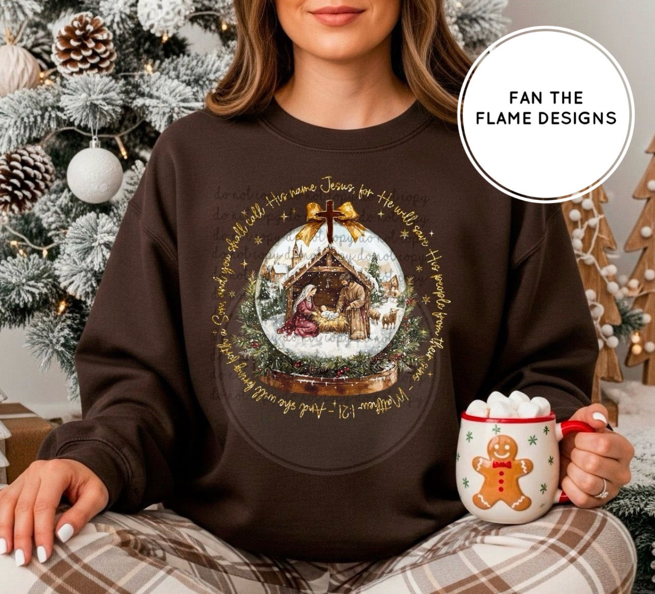 Vintage Christmas Night Globe Tee/Sweatshirt