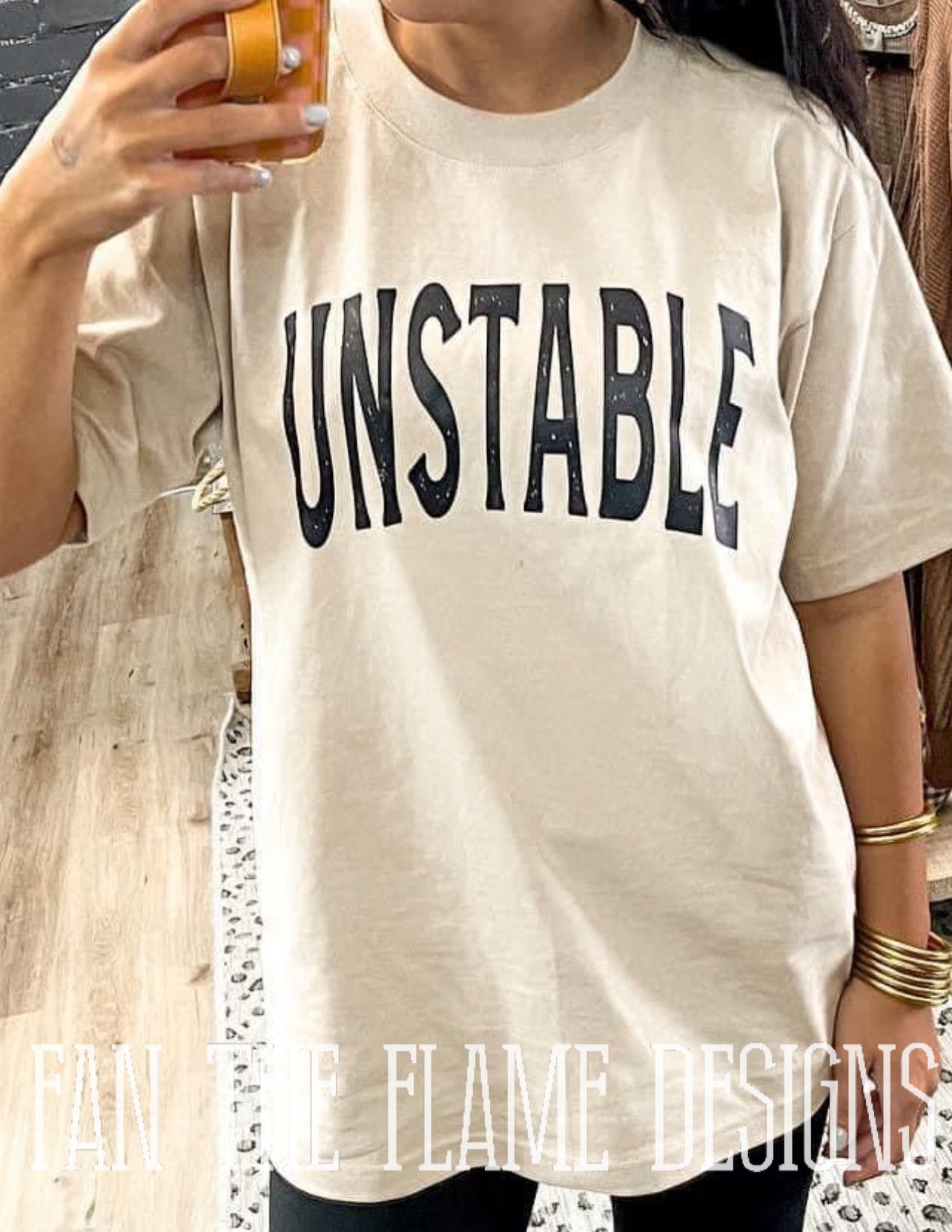 Unstable tee/sweatshirt