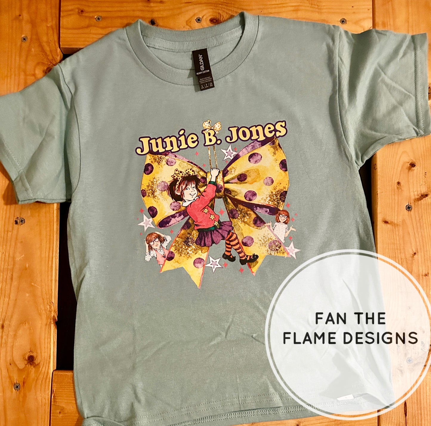 Junior B. Jones Short/Long/Sweatshirt