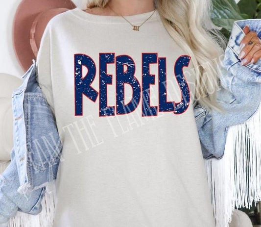 Bold Distressed Rebels tee/sweatshirt